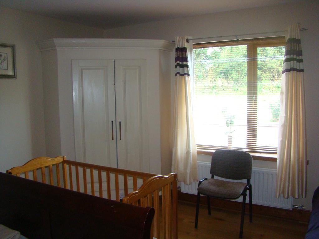Restmore B&B Anascaul Buitenkant foto